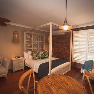 Palms Boutique 4* Ballina
