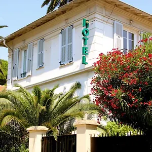 *** Hotel Les Cygnes Frankrijk